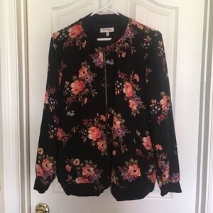 BNWOT Flower Print Bomber Jacket - Size 2X